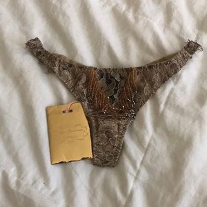 Agent provocateur soirée thong never worn
